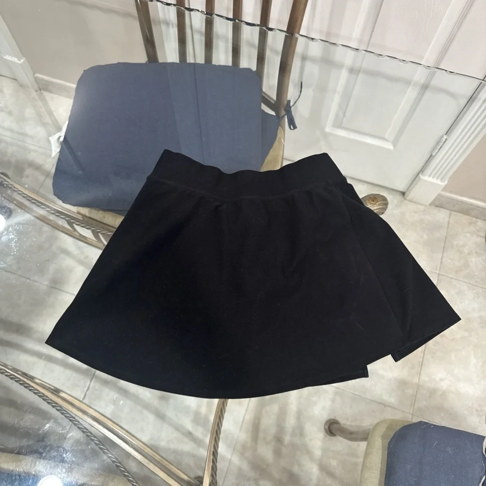 ALO Yoga Black Skater Skirt